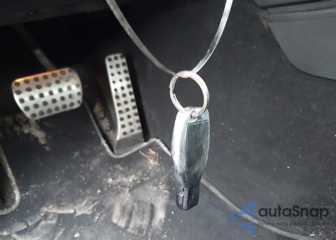 2012 Mercedes-Benz C 300 Sport 4Matic z USA, uszkodzony, nr VIN WDDGF8BB5CR212215